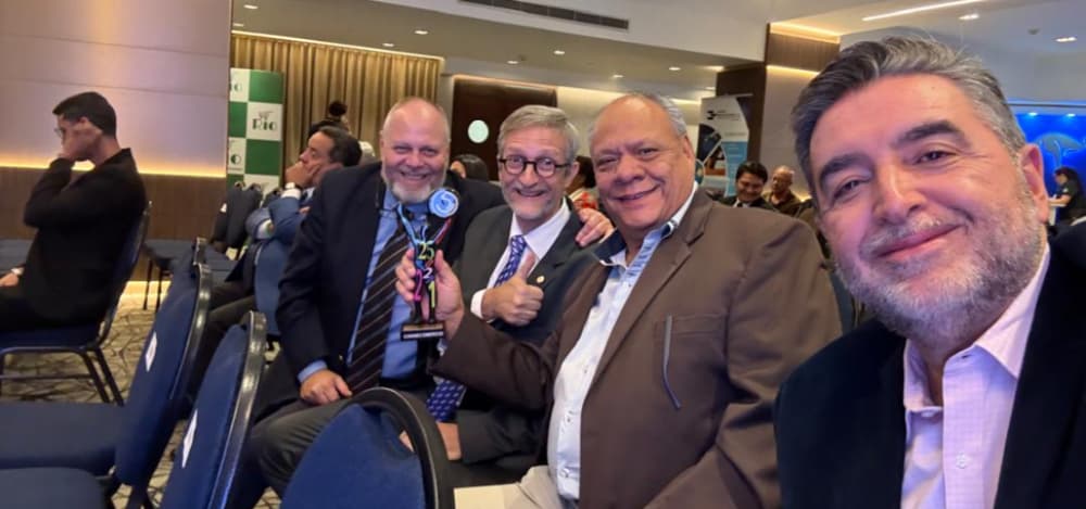 Venacor es reconocida como cámara sectorial del año 2025 en  el día nacional del comercio y los servicios