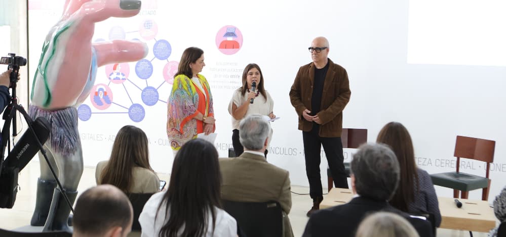 Fundación Telefónica Movistar inaugura la muestra “Generación Alfabeta” en la Sala Mendoza de la UNIMET