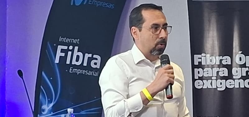 ​  GIGAUNO y el futuro que viene después de la IA, una mirada más allá de la tecnología