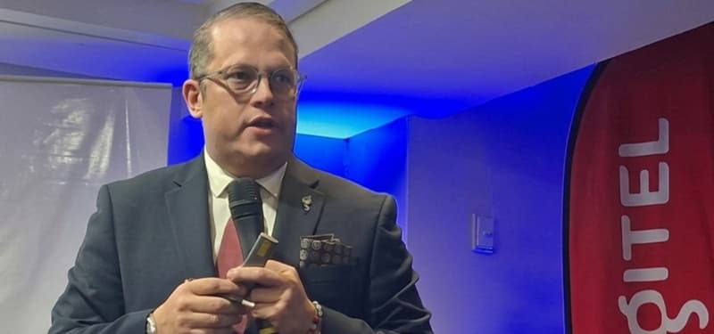 Sin inteligencia artificial no hay productividad posible