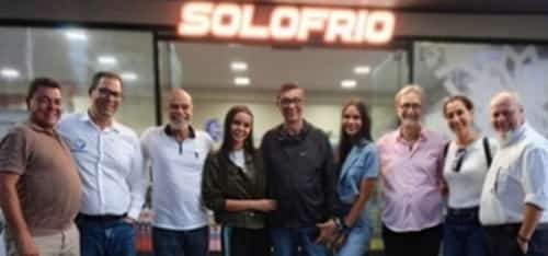 Venacor extiende mano amiga y otorga un año de afiliación gratuita a cinco empresas afectadas en La Guaira